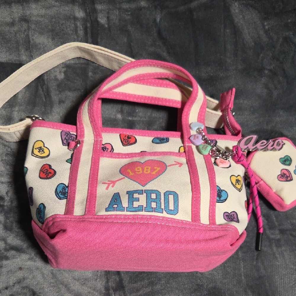 SEND ME AN OFFE AERO 2026 HEART BAG